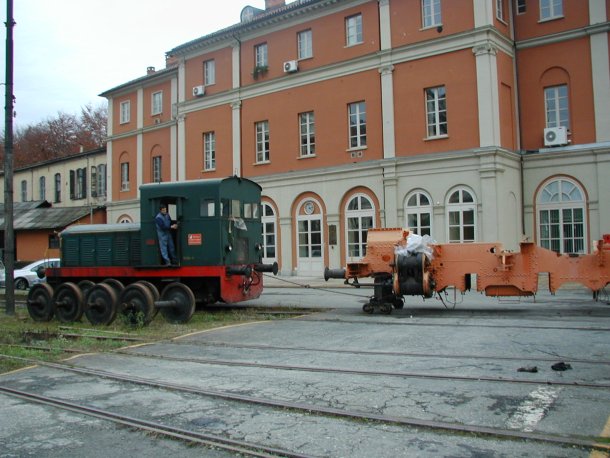 Automotore da manovra 215.005