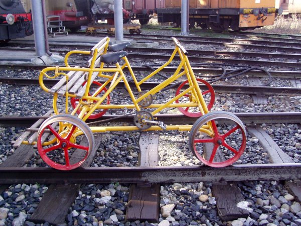 Bicicletta su rotaie